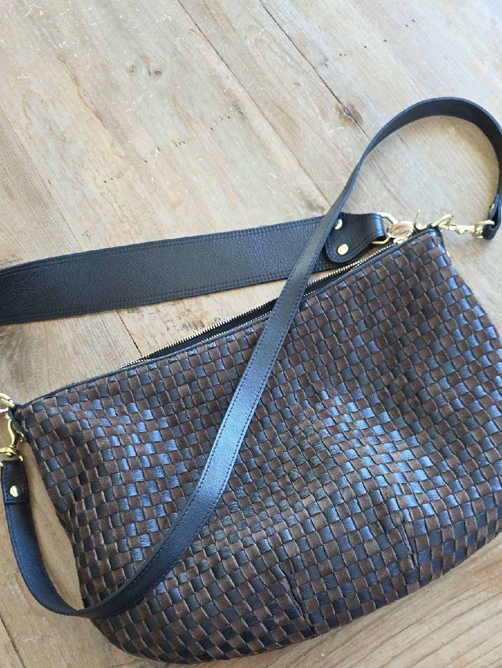 Clare V Moyen Messenger Bag - Picture 13 of 16